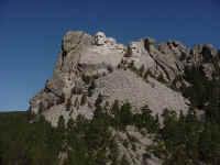 Mt_Rushmore.JPG (58514 bytes)